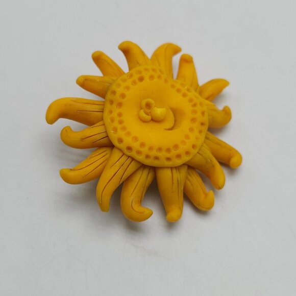 Vintage Handmade Yellow Smiling Sun Clay Brooch Artist Made - Picture 2 of 4